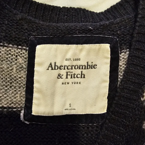 Abercrombie & Fitch Striped Knit Dress - Picture 4 of 5